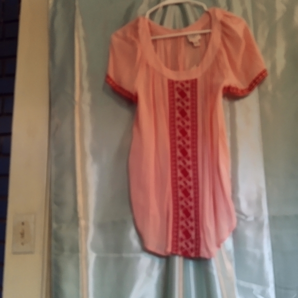 Top - Picture 3 of 3